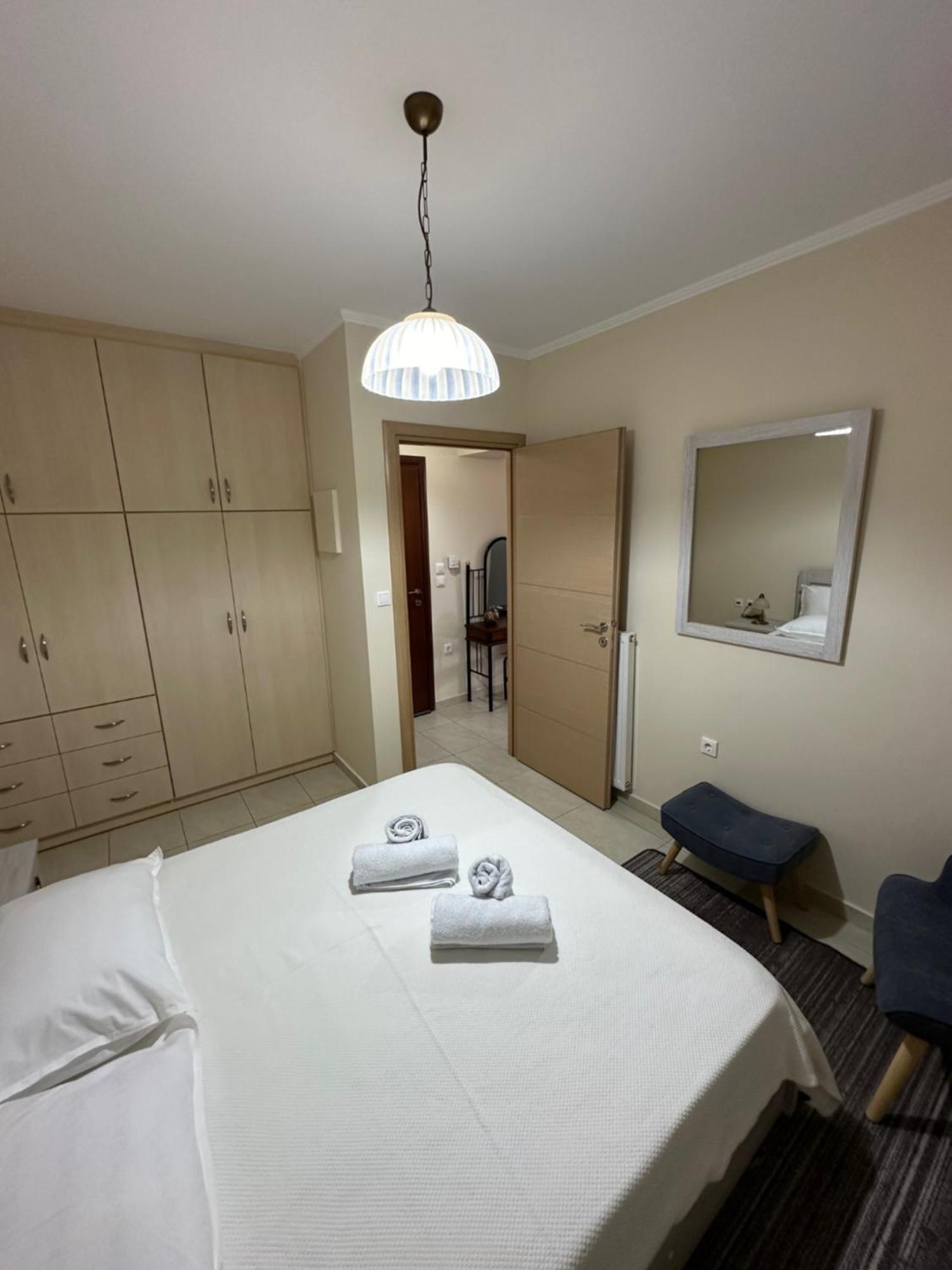R Apartment Nafpaktos Luaran gambar